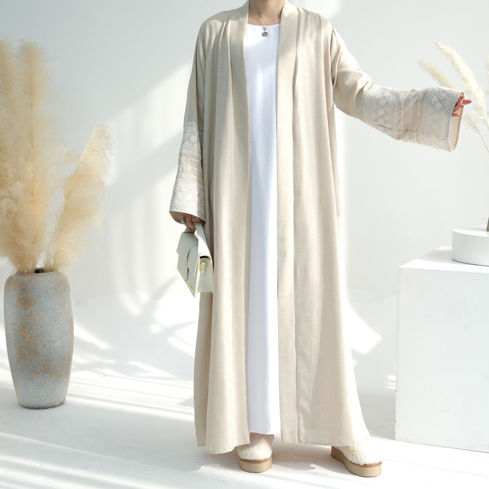 Antiekwit Geborduurde Kimono Abaya Jurk