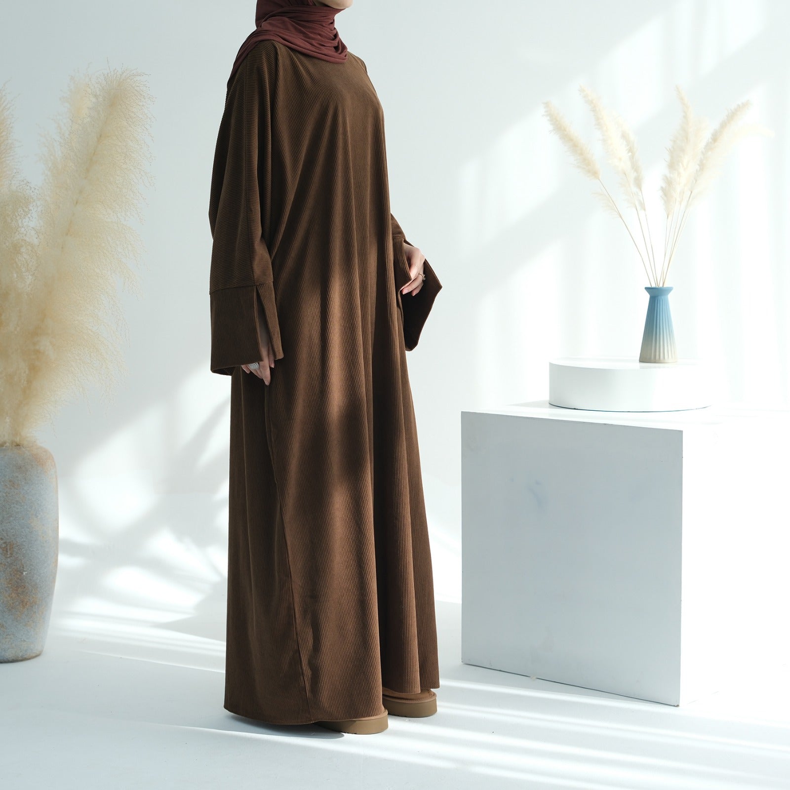 Koffiebruin Winter Corduroy Abaya