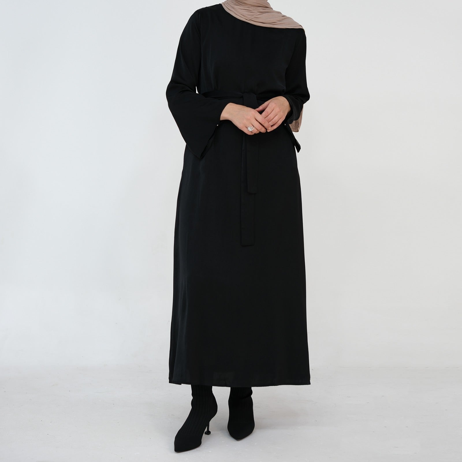 Nachtzwart Zijdezachte Satijn Abaya Jurk