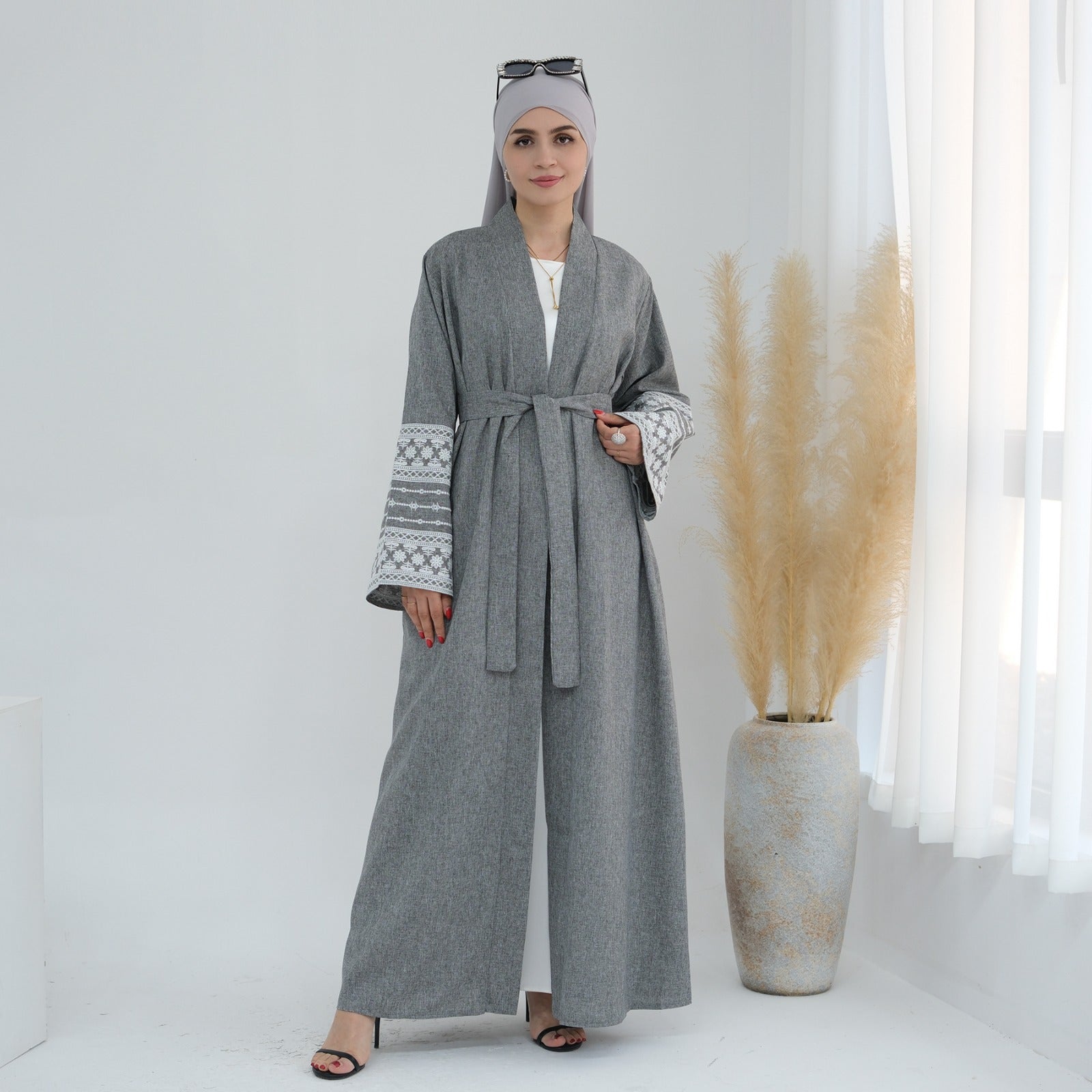 Stormgrijs Geborduurde Kimono Abaya Jurk