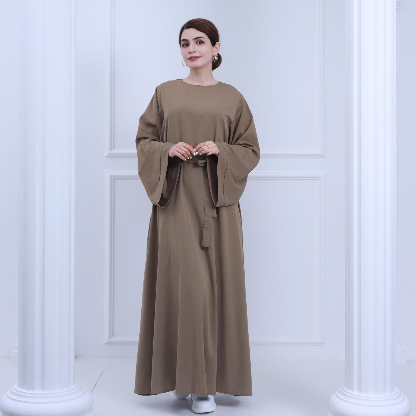 Warm Taupe Nida Abaya Jurk