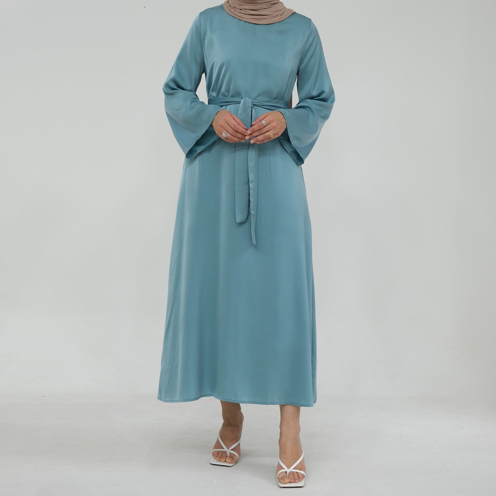 Zacht Turquoise Zijdezachte Satijn Abaya Jurk